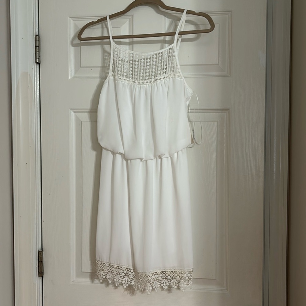 Size 3/4 White dress